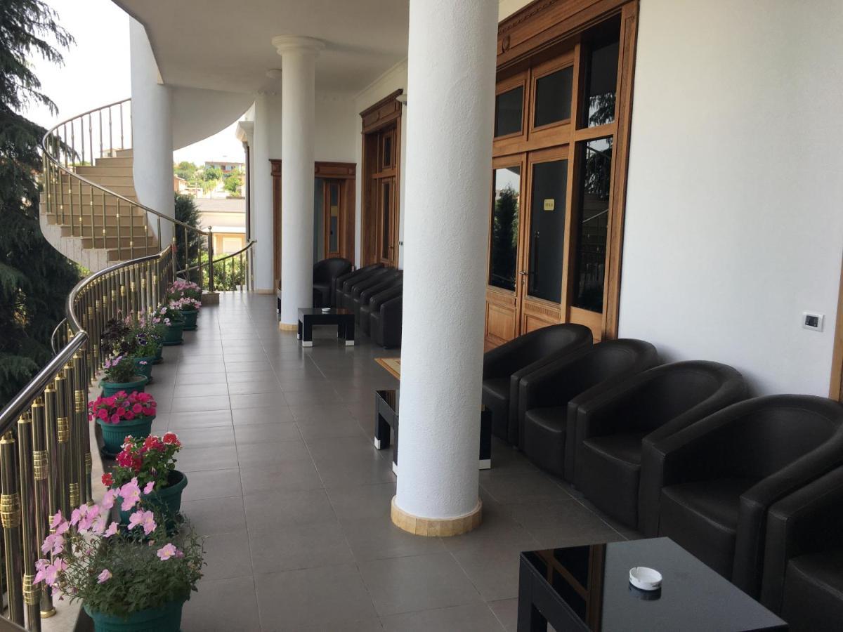 Julton Events Hotel Domje Экстерьер фото